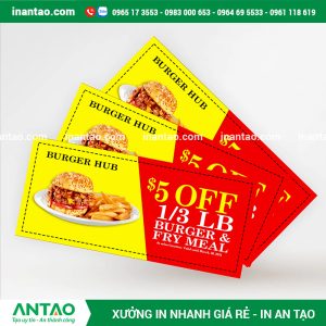 Xưởng in An Tạo đang in voucher giá rẻ trên máy in offset công nghiệp hiện đại tại TP.HCM.