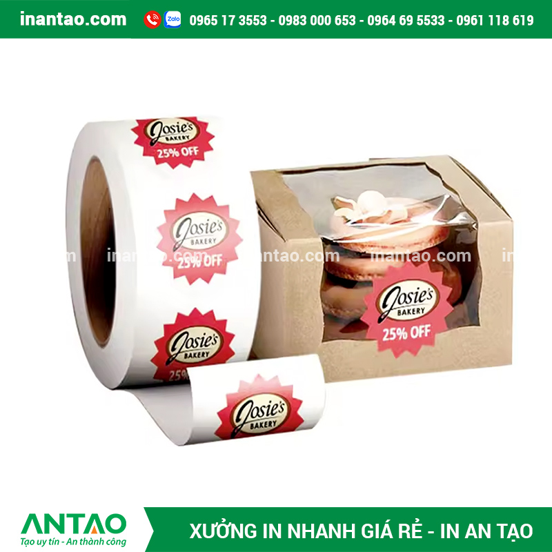 Tem nhãn dán hộp bánh quy được in sắc nét, làm nổi bật thương hiệu.